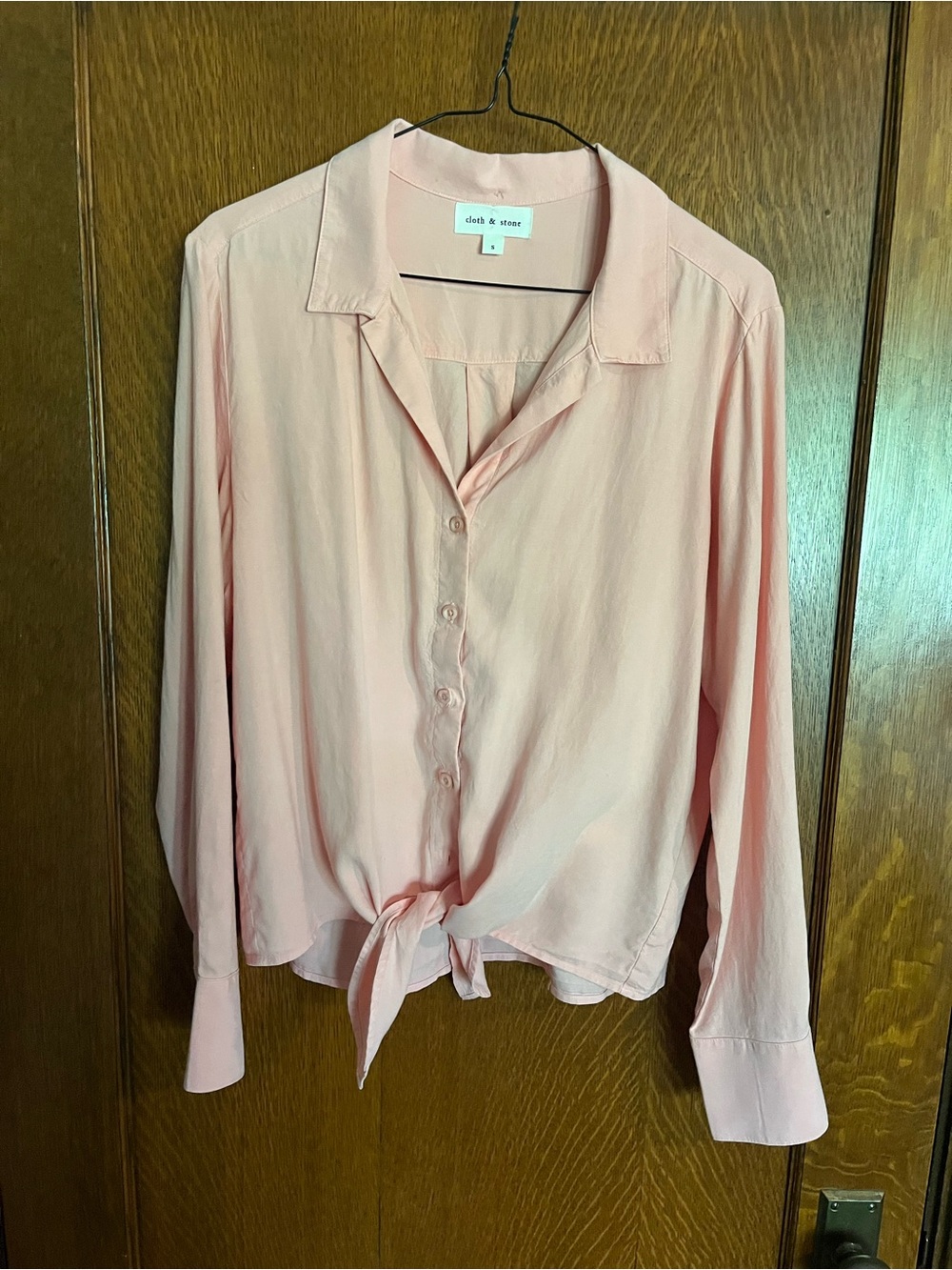 cloth & stone Blush Pink Tie-Front Button-Down Shirt